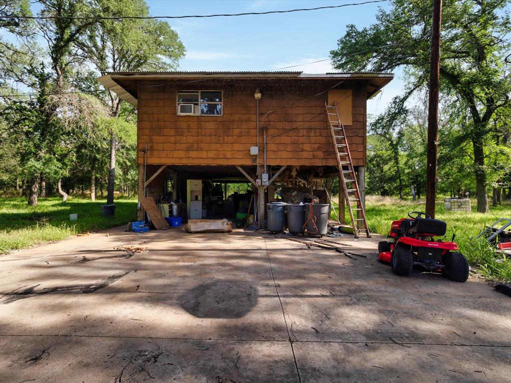 7033 River Trail