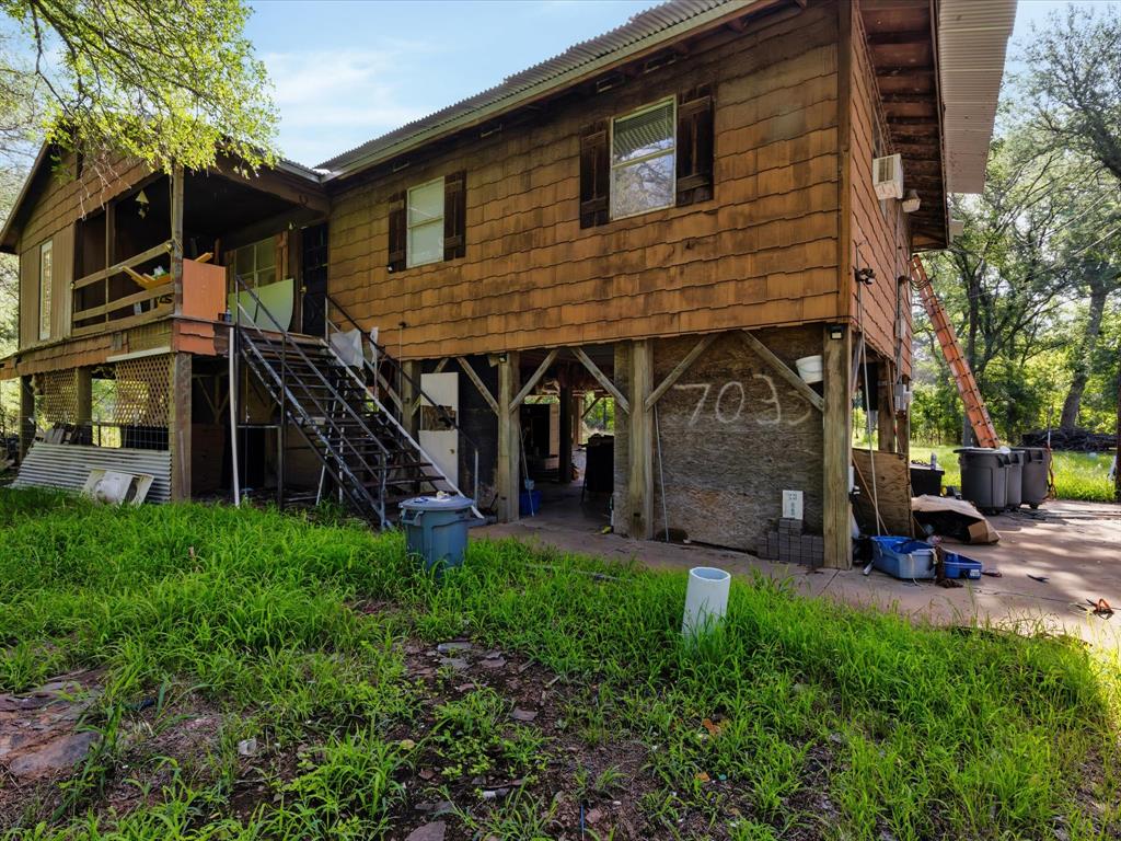 7033 River Trail