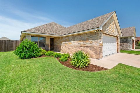 3304 Main Street Granbury TX 76049