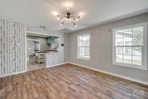 Tiny photo for 2957 S 3rd Street, Abilene, TX 79605 (MLS # 21100191)