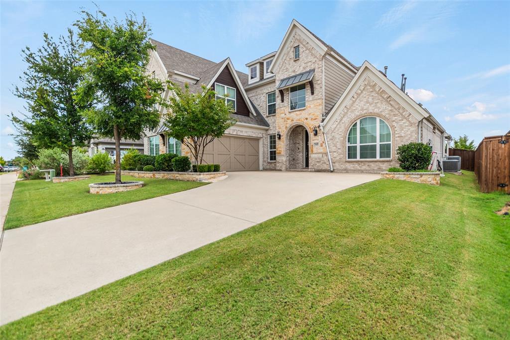 3449 Ridgecross Drive