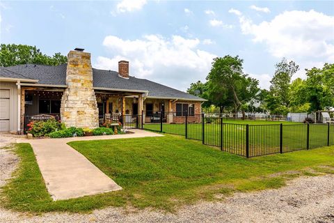 A home in Van Alstyne