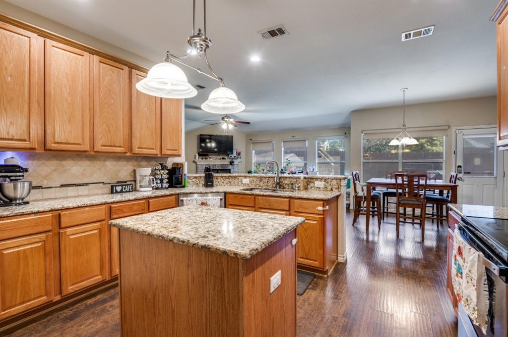 Vistawood - Residential