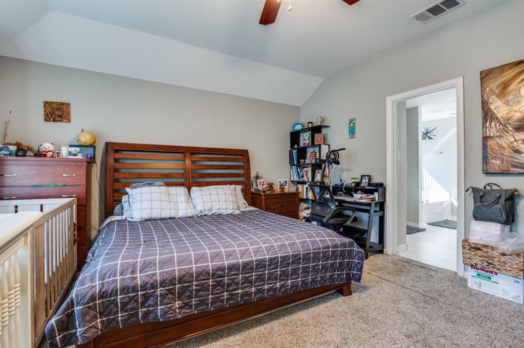 Vistawood - Residential