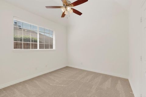 Tiny photo for 104 Worchester Lane, Allen, TX 75002 (MLS # 21195161)