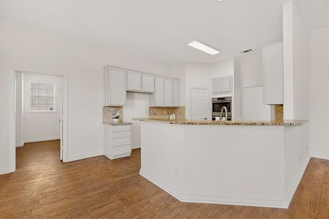 Tiny photo for 104 Worchester Lane, Allen, TX 75002 (MLS # 21195161)