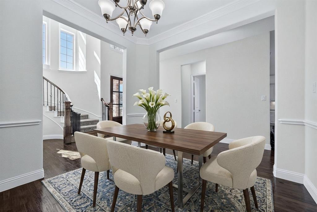 922 Amber Knoll Drive