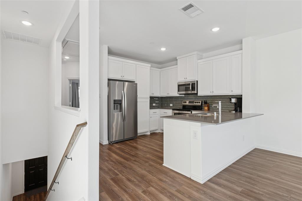 Heritage Village - Residential Lease