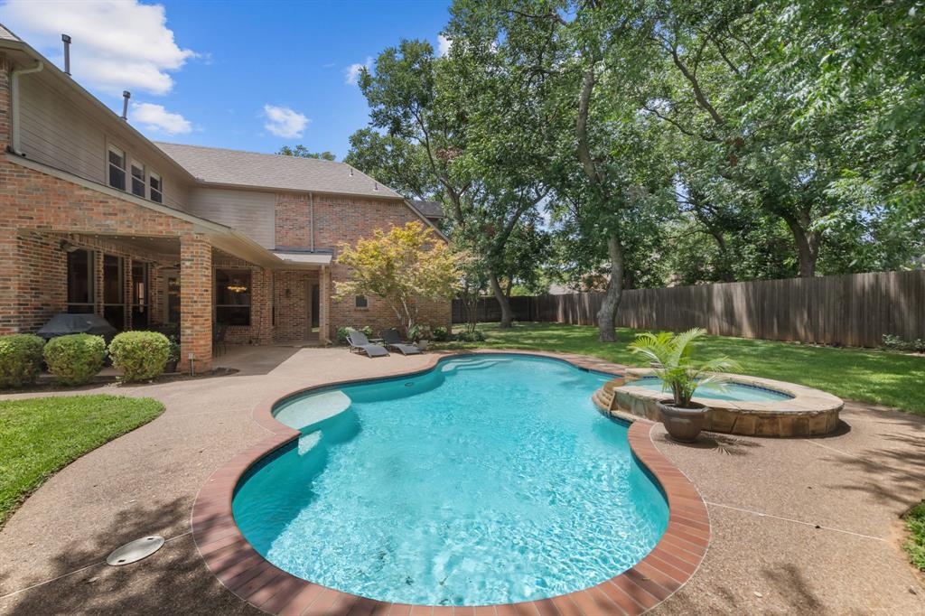 1402 Vino Blanc Court