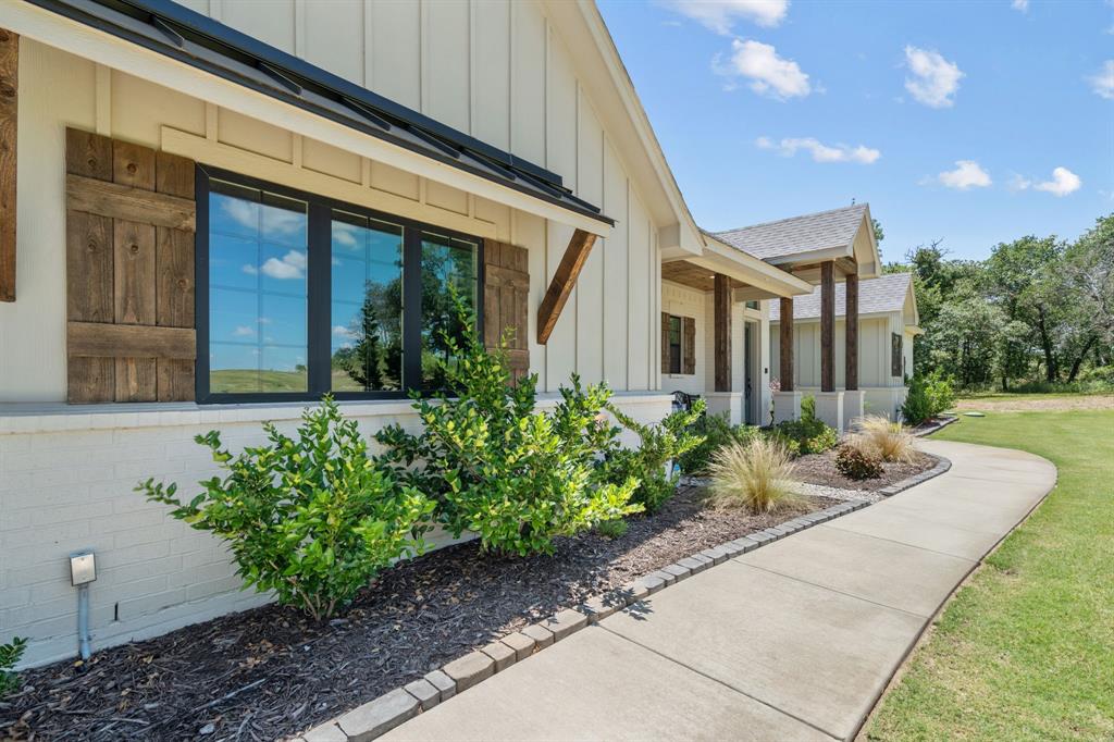 1056 Oak Bend Lane
