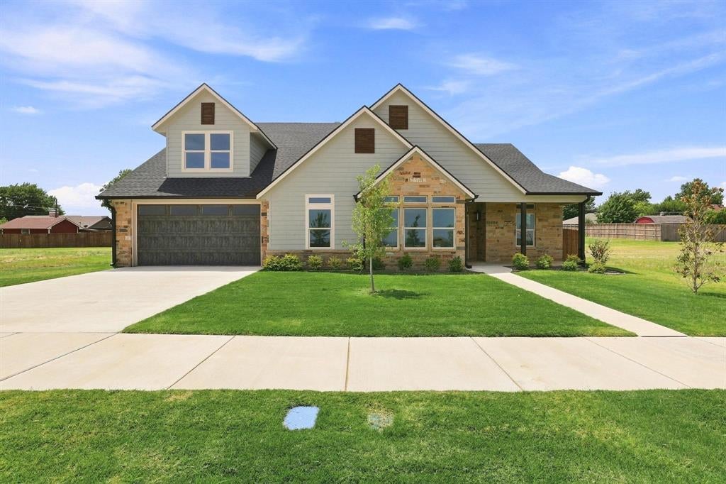 512 Bandera Drive