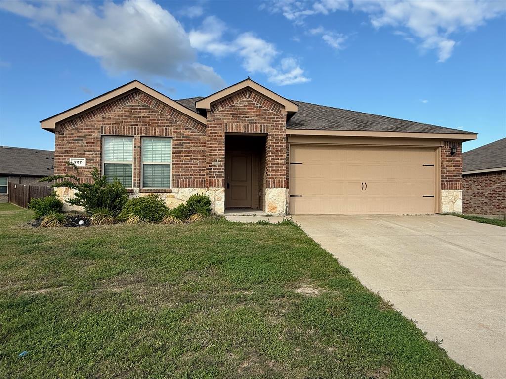 727 Meadow Creek Lane