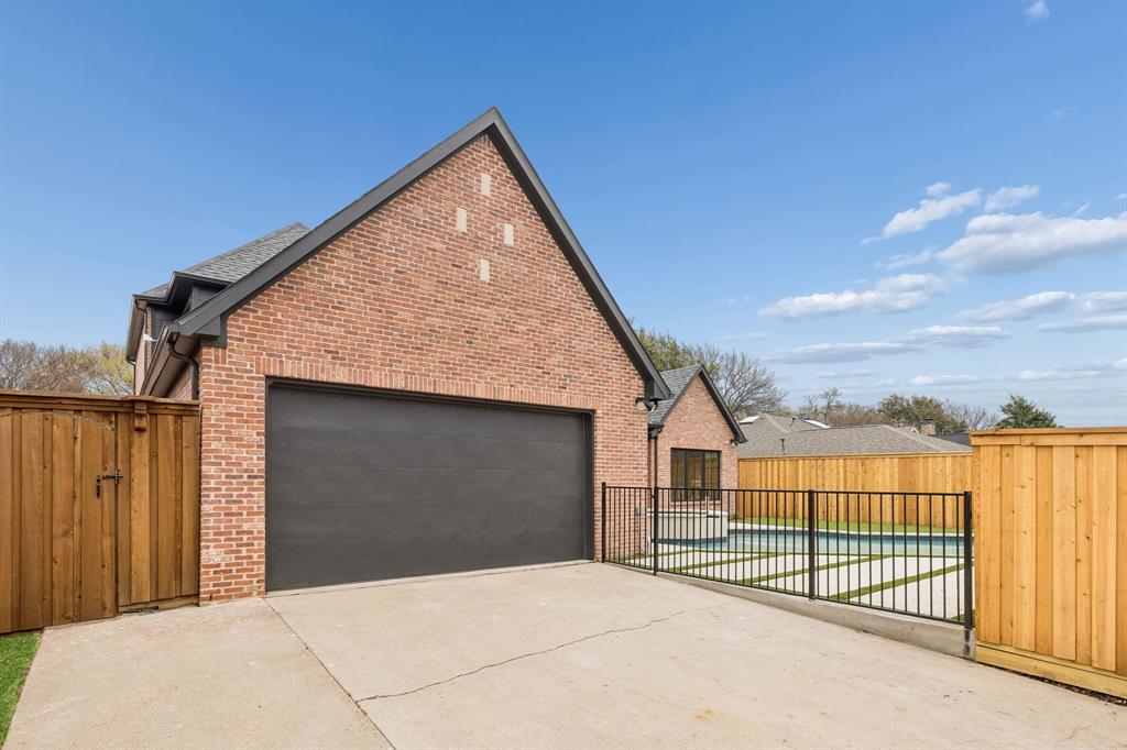 J J Pearce Sec 01 - Residential