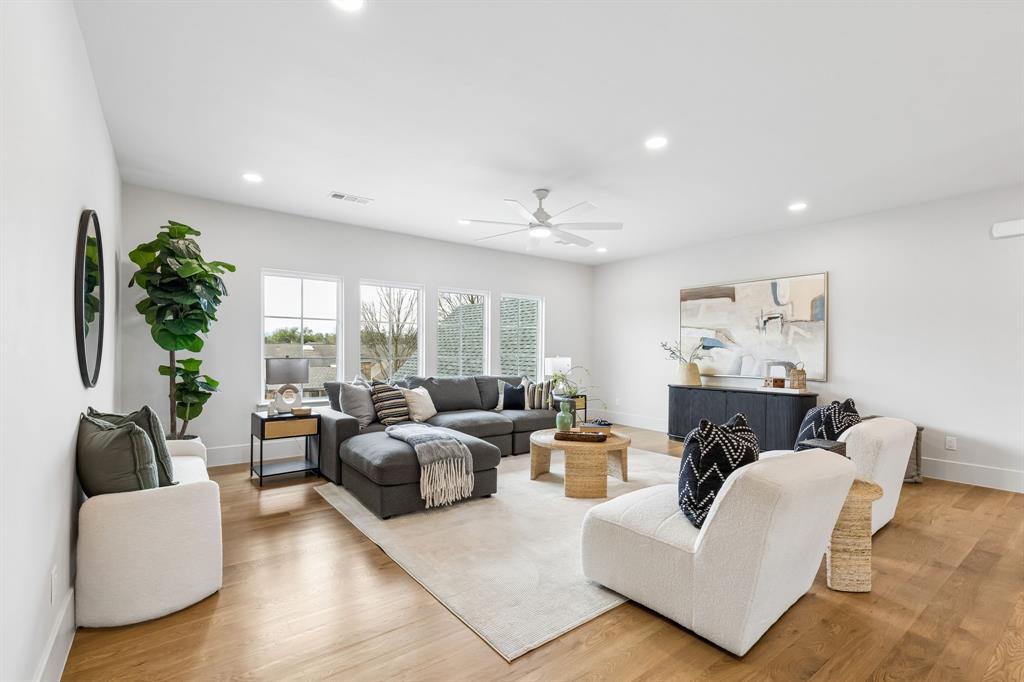 J J Pearce Sec 01 - Residential