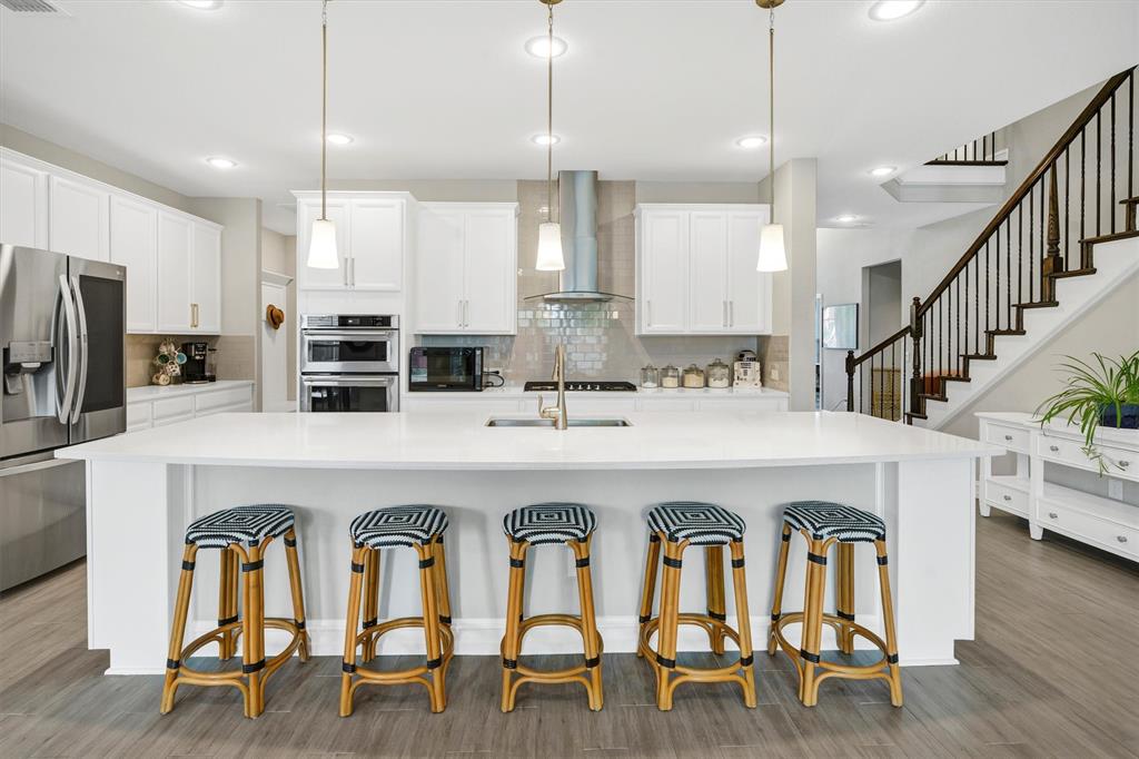 909 Sweeping Butte Drive