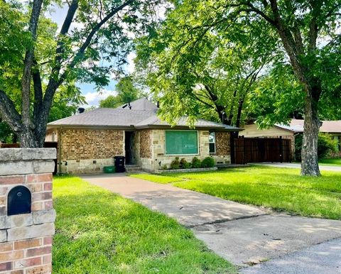 Photo of 1111 Ervin Lane, Mesquite, TX 75149 (MLS # 20970224)