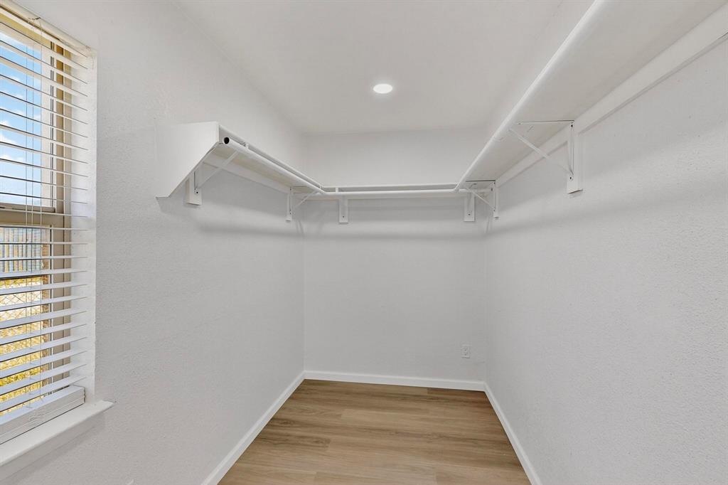 Spring Oaks 01 - Residential