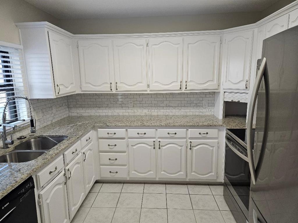 Mustang Estates - Residential Lease