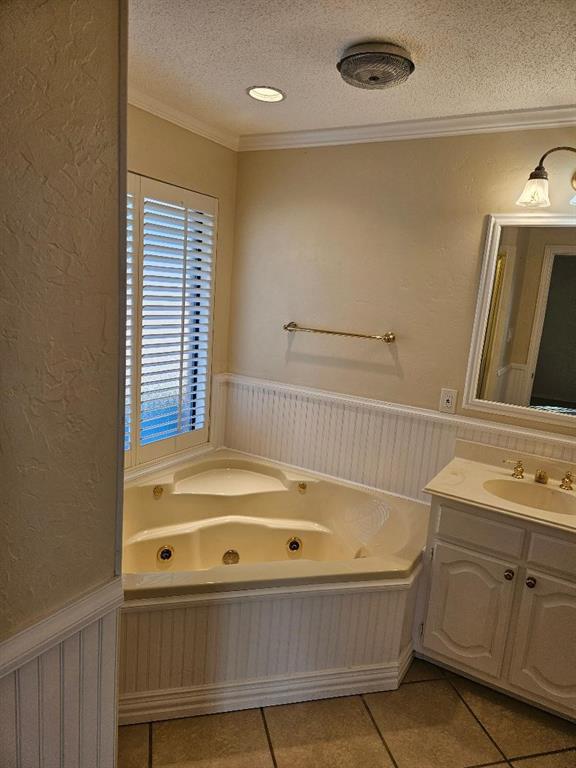 Mustang Estates - Residential Lease