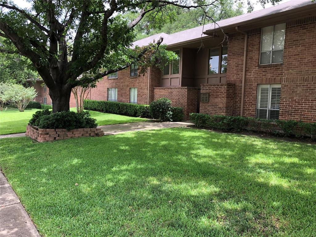 Hollows North Condo - Residential Lease