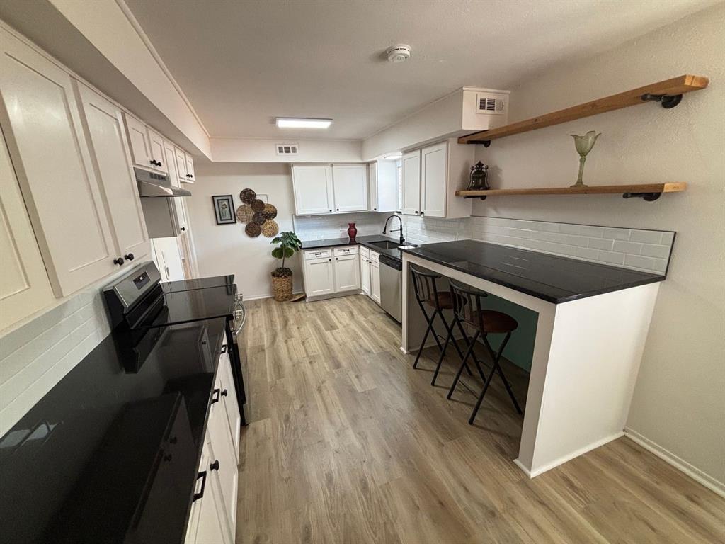 Hollows North Condo - Residential Lease