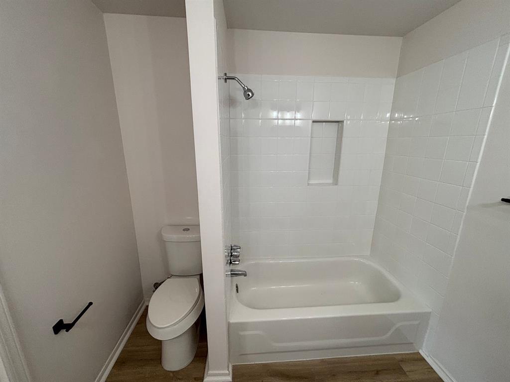 Hollows North Condo - Residential Lease