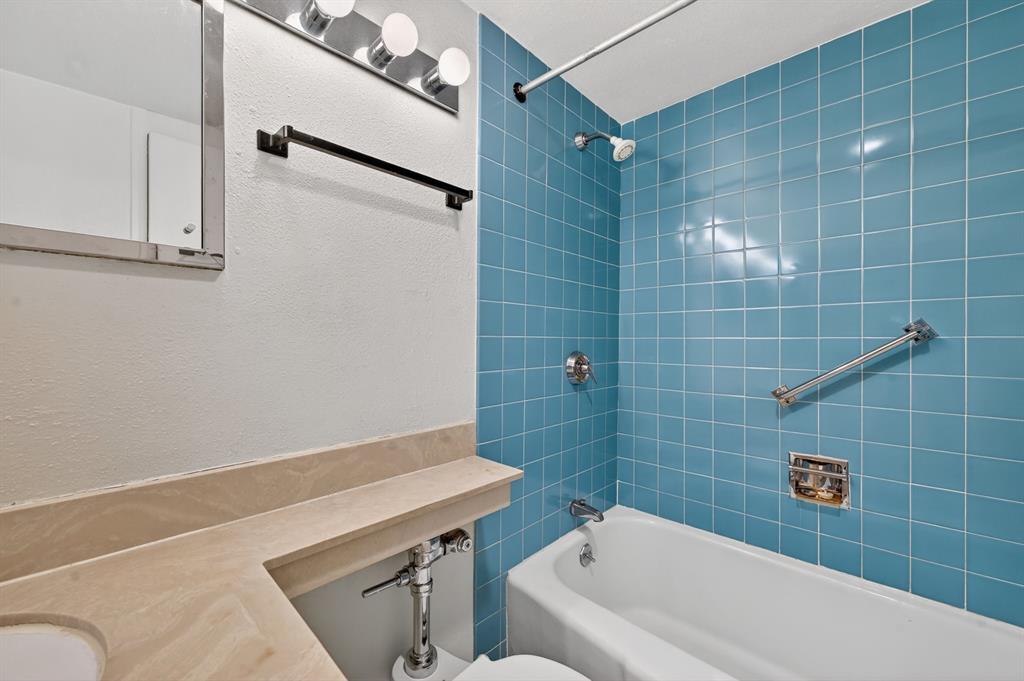 Twenty-One Turtle Creek Condo - Residential