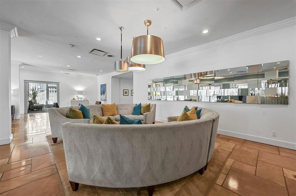 Twenty-One Turtle Creek Condo - Residential