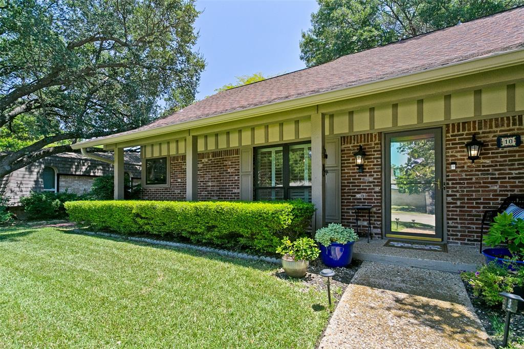 10 Lundys Lane