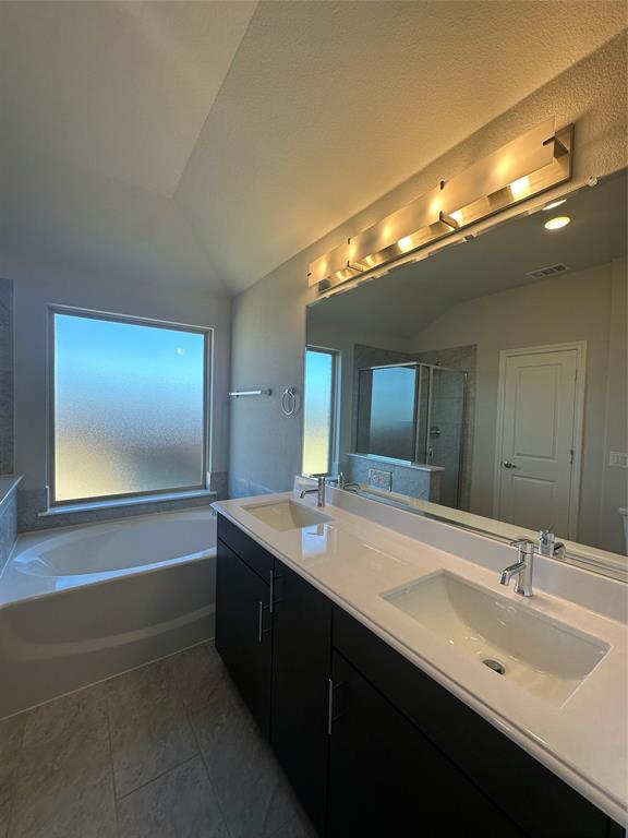 Rolling Meadows - Residential Lease