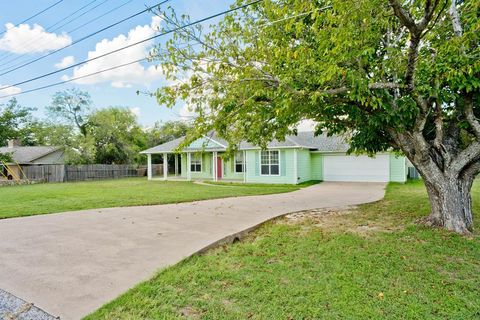 A home in Granbury