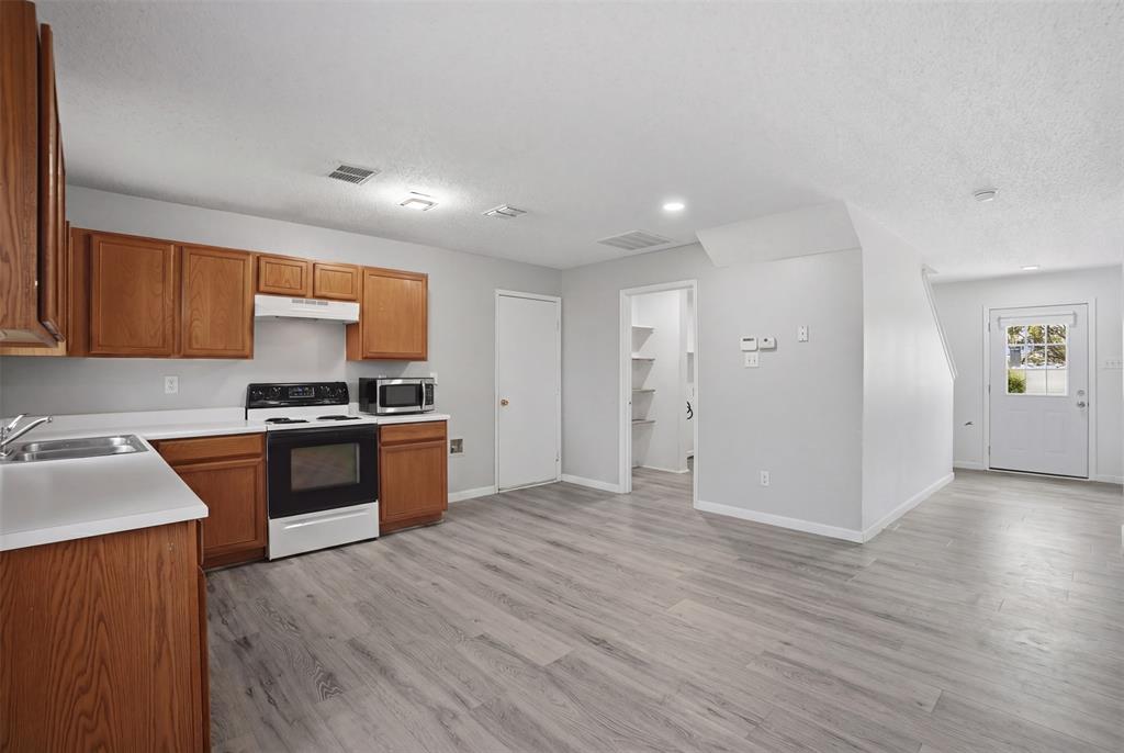 Burleson Meadows - Residential