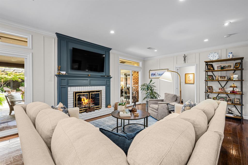6135 Danbury Lane