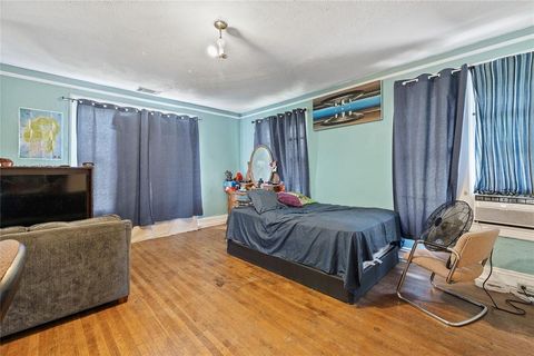 A home in Corsicana
