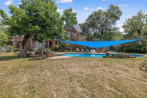 A home in Corsicana