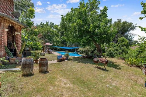 A home in Corsicana