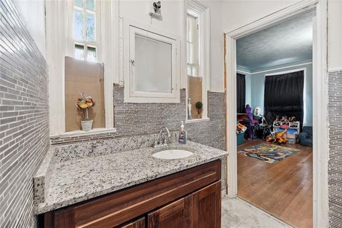 A home in Corsicana
