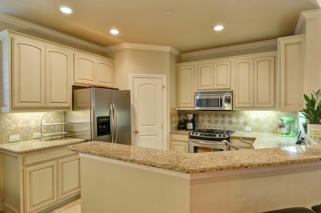 Rosedale Condos - Residential Lease