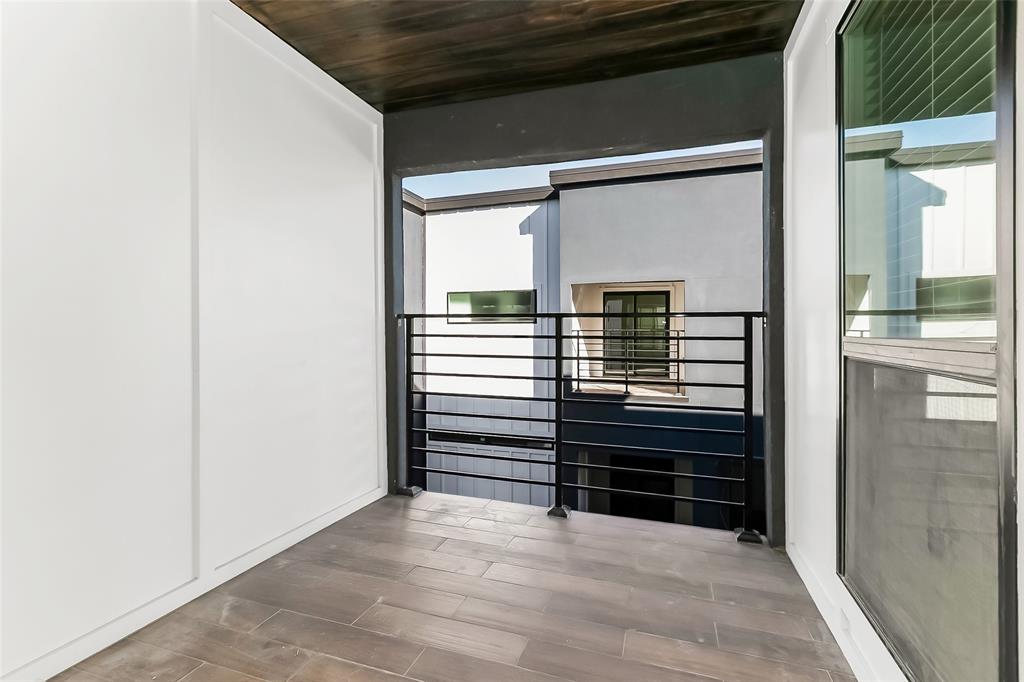 Holloway Add - Residential Lease