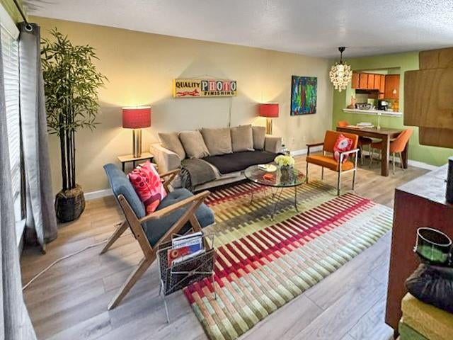 5311 Fleetwood Oaks Avenue 168
