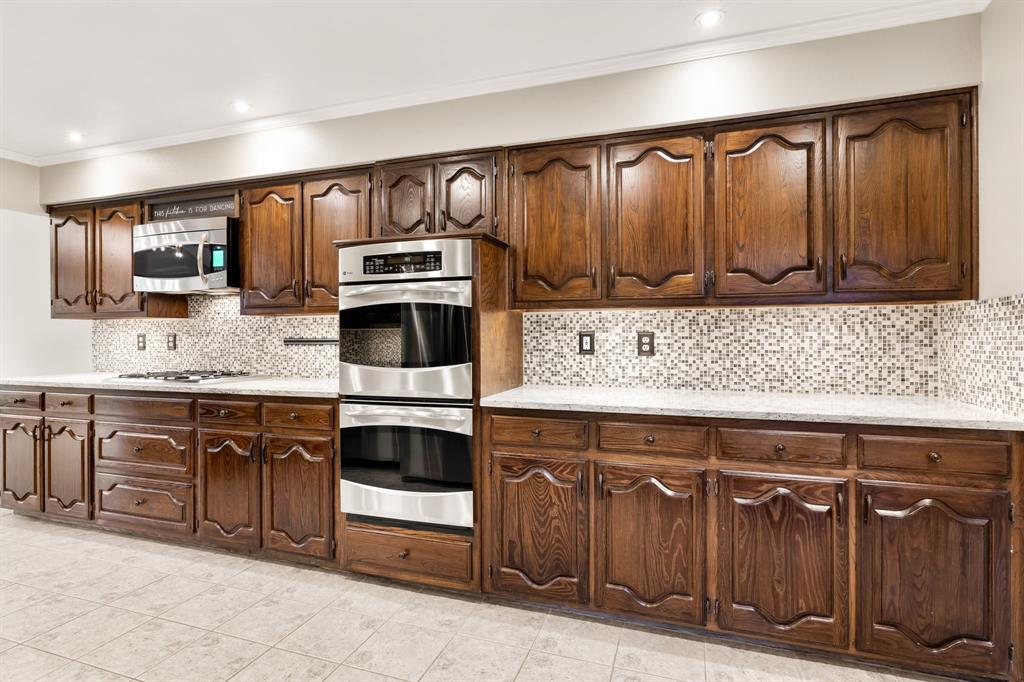 3318 Sprindeltree Drive