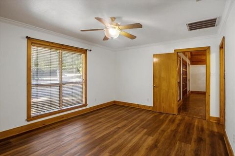 Tiny photo for 2040 Valleywood Drive, Holly Lake Ranch, TX 75765 (MLS # 21101612)