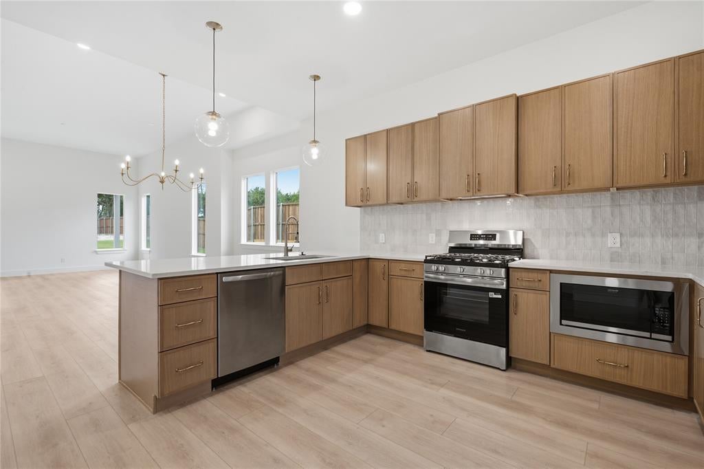 2622 Bainbridge Drive