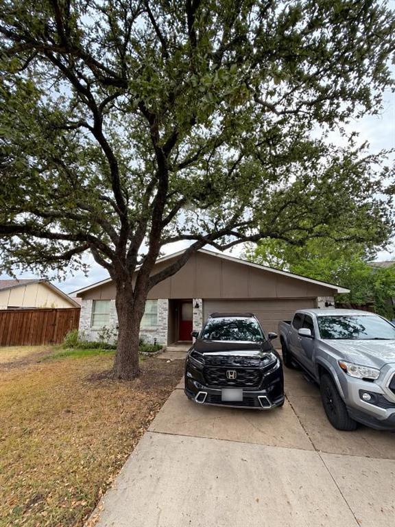 2915 Rayswood Drive