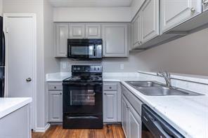 Huntington Apts - Residential Lease