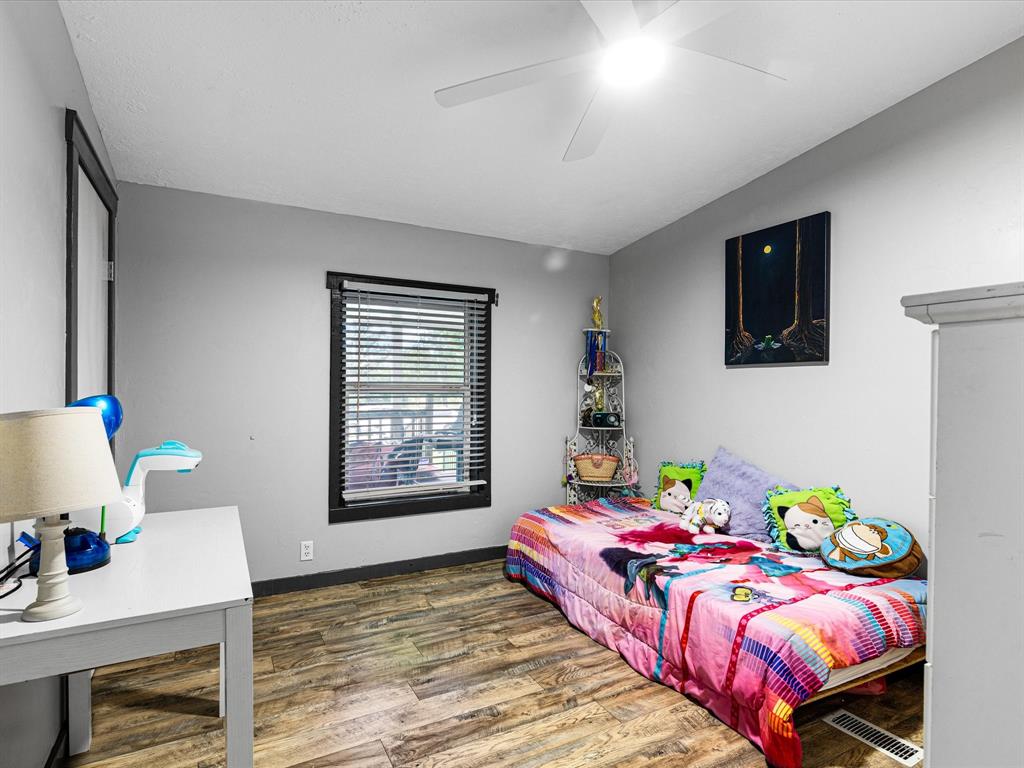 Cleburne, Texas 76031, United States, 4 Bedrooms Bedrooms, ,2 BathroomsBathrooms,Residential,Active,145749