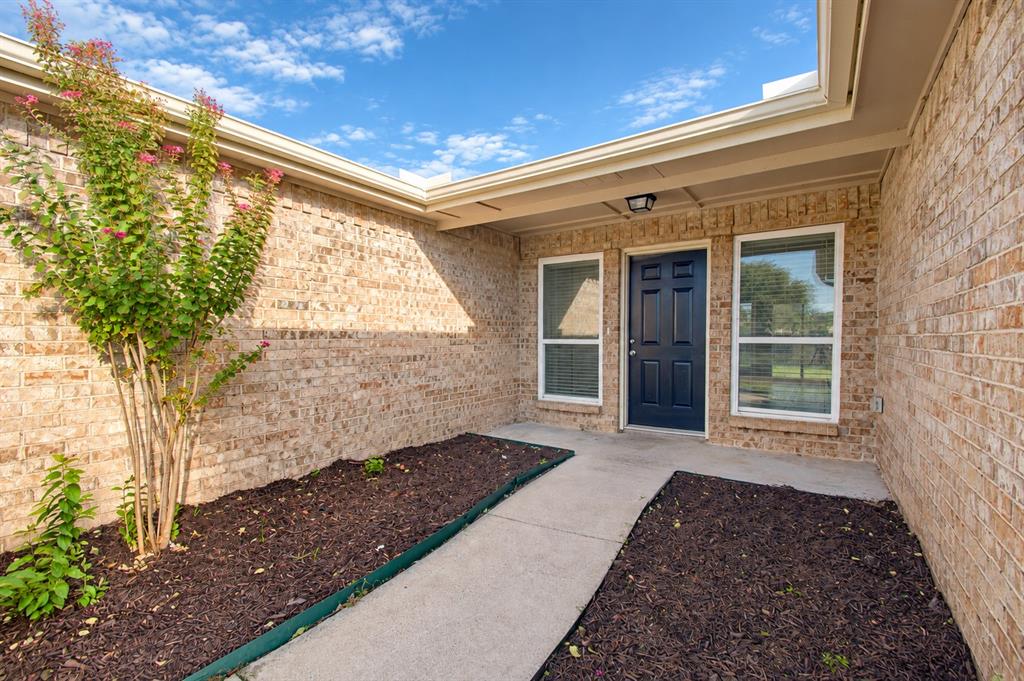3018 Meadow Creek Court