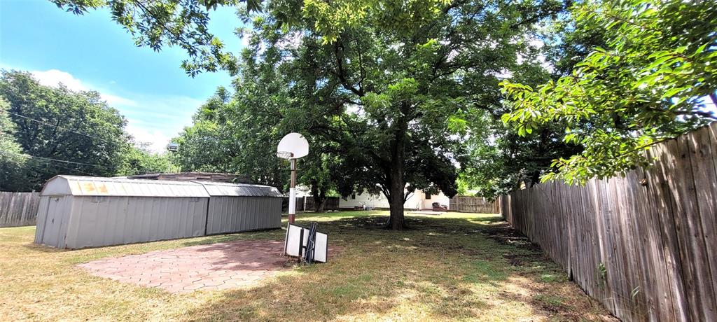 Broadview Acres - Residential