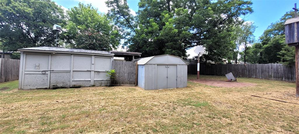 Broadview Acres - Residential