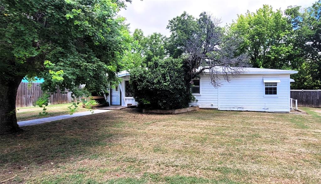 Broadview Acres - Residential